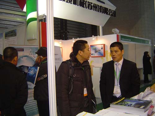 �h(hu��n)��չ4