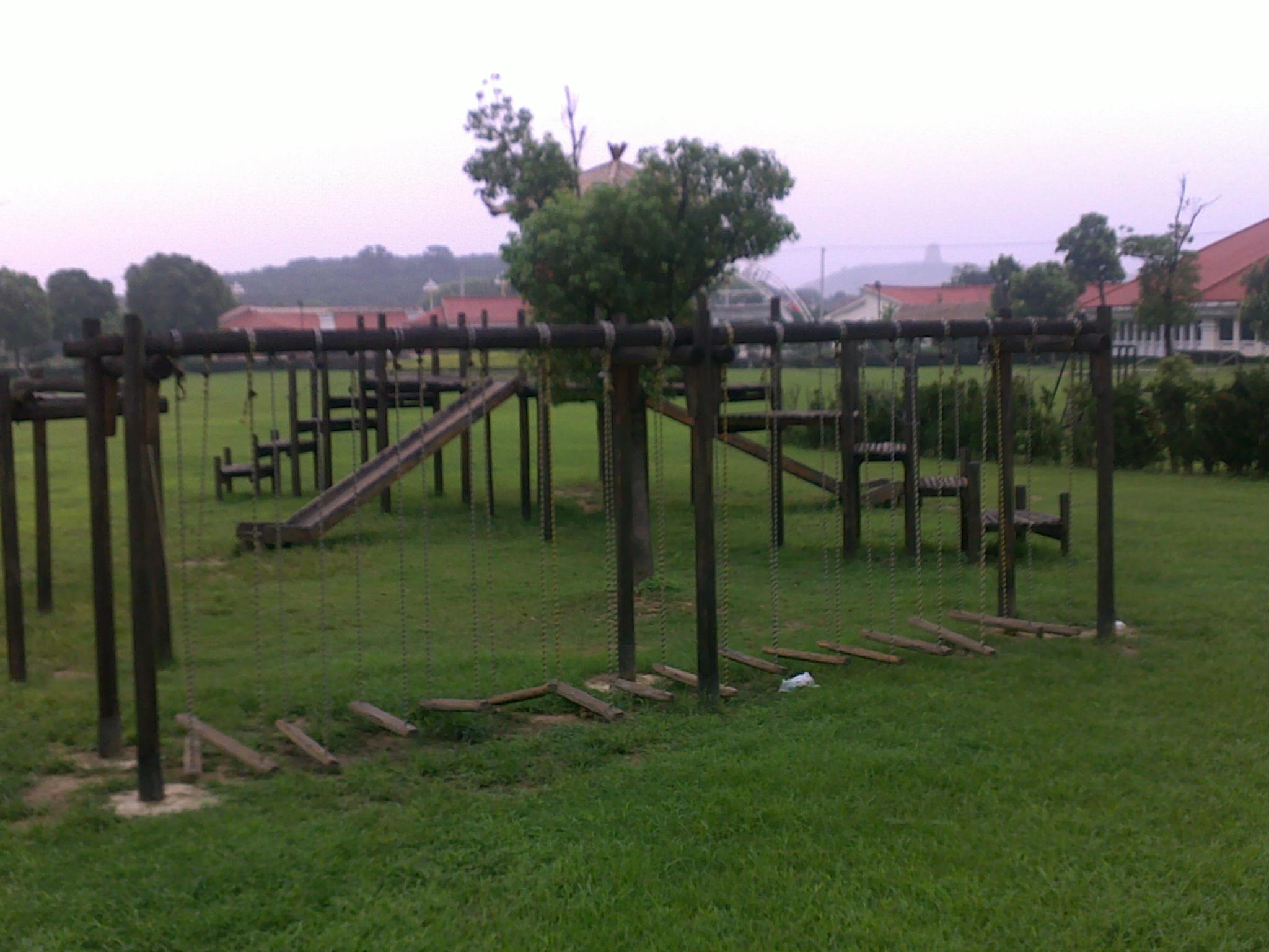 ������r��