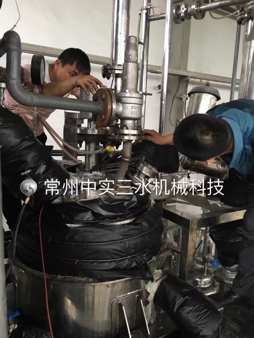 �������Ӕ���C(j��)�򻬆��}